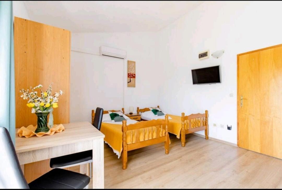 Apartmani Racic Split Zewnętrze zdjęcie