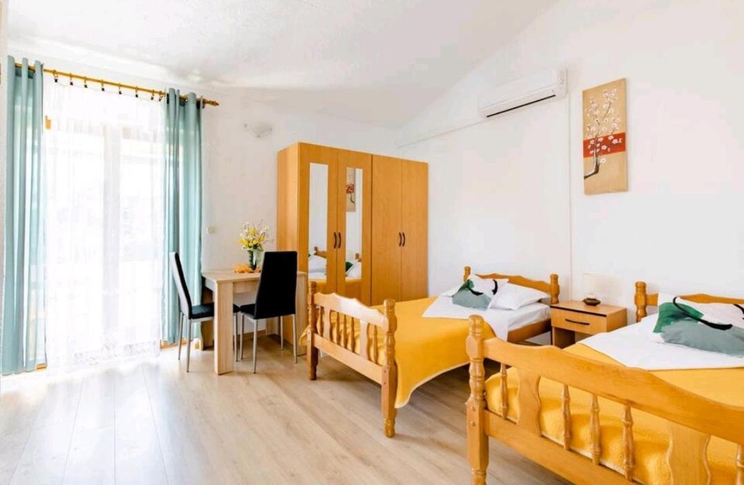Apartmani Racic Split Zewnętrze zdjęcie