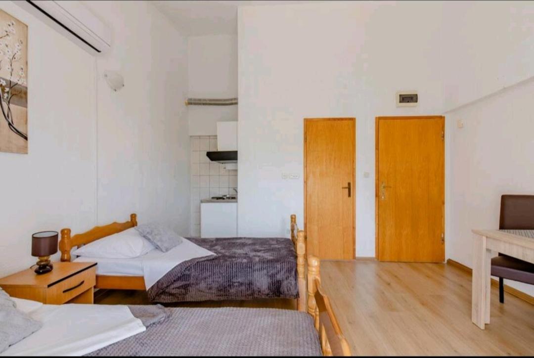 Apartmani Racic Split Zewnętrze zdjęcie