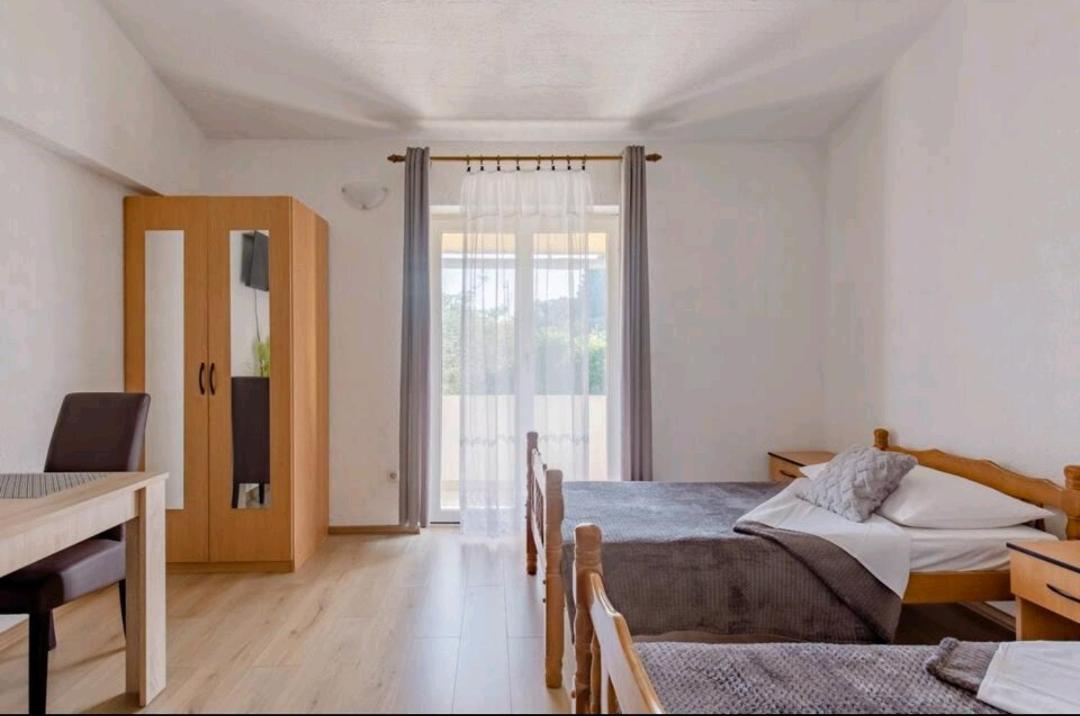 Apartmani Racic Split Zewnętrze zdjęcie